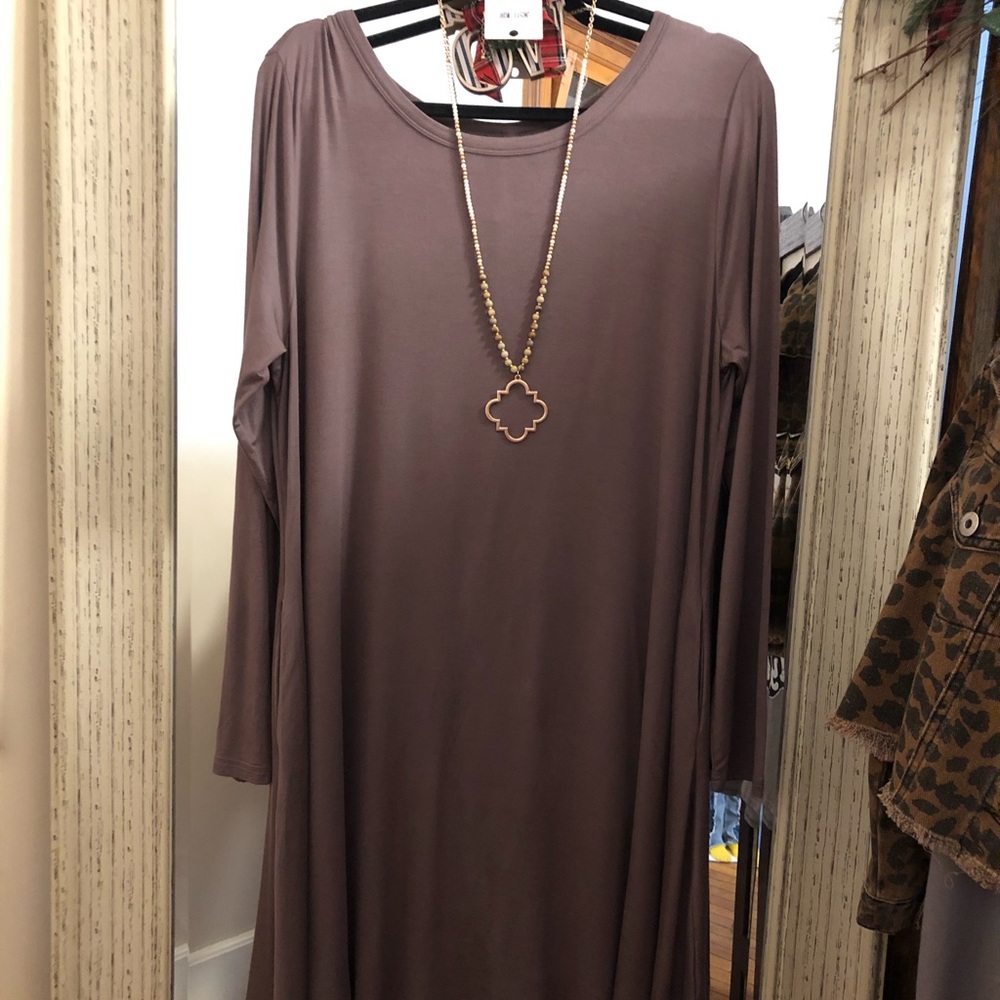 Gorgeous light weight tunic dress with pockets
